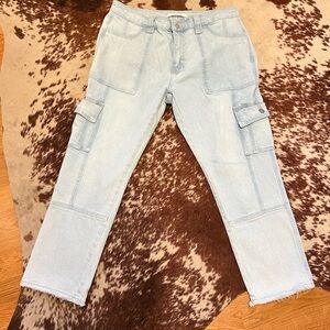 KanCan Light Blue Ankle & Cropped Jeans